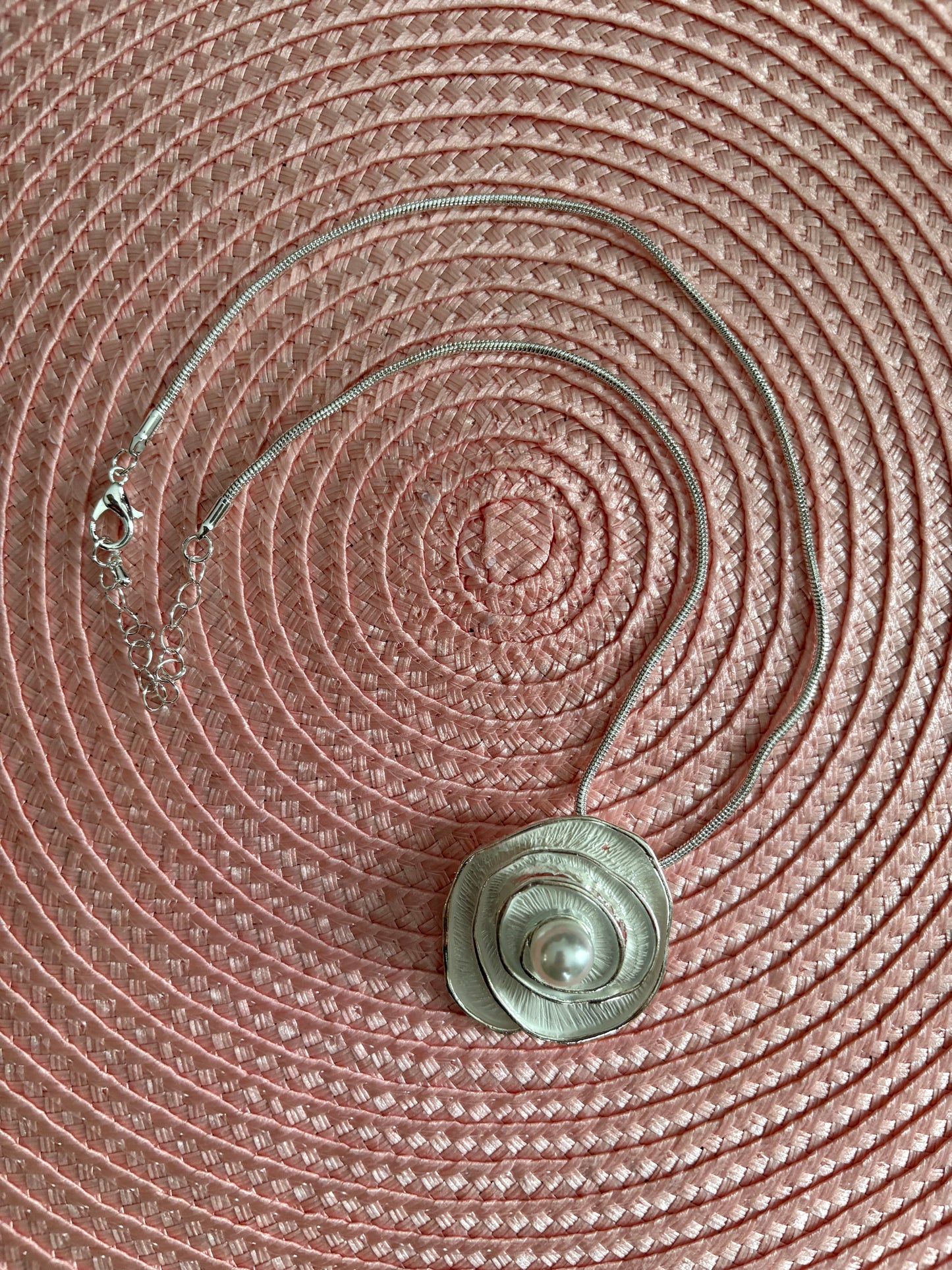 Bohemian Pearl Flower Necklace